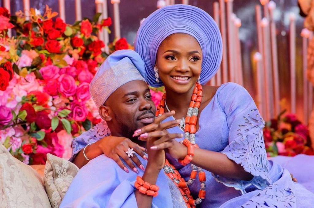 Adekunle Gold and Simi married in 2019/Lionscrib