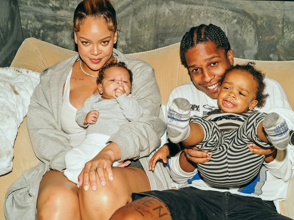 Rihanna and Asap Rocky pose for a picture with their sons/Instagram @asaprocky