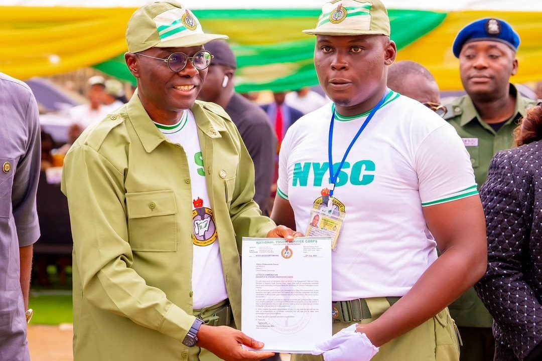 Governor Sanwo-Olu was at the passing out parade of the corps members/Instagram @jidesanwoolu