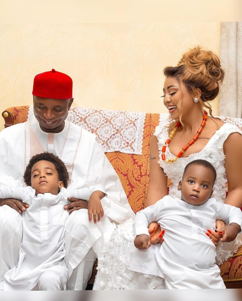 Ned, Regina and their kids/Instagram @regina.daniels