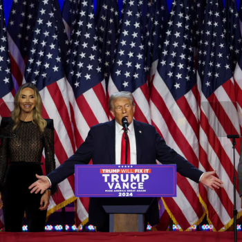 Donald Trump addresses his supporters at Palm Beach/Reuters