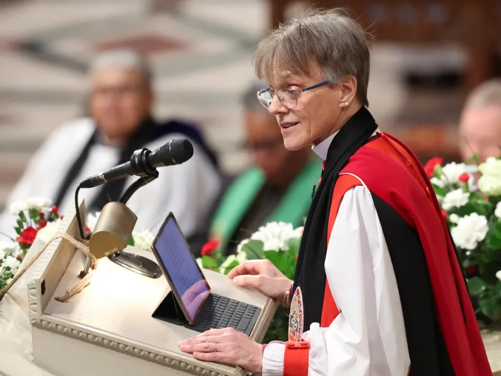 Bishop Budde made the plea to Trump during the interfaith prayer service at the Washington National Cathedral/Lionscrib